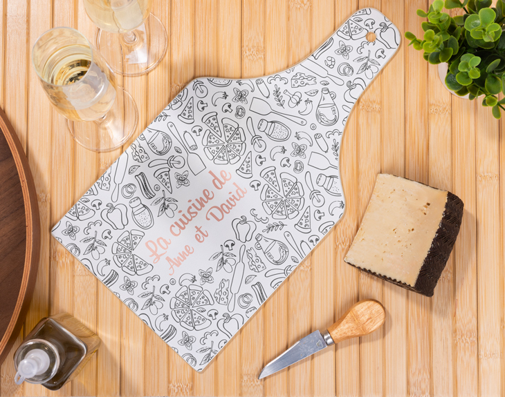 Planche à Découper Personnalisée Avec Nom - En Bambou 30x19 Cm, Gravée Au Laser - Cadeau Mariage, Noël, Maison