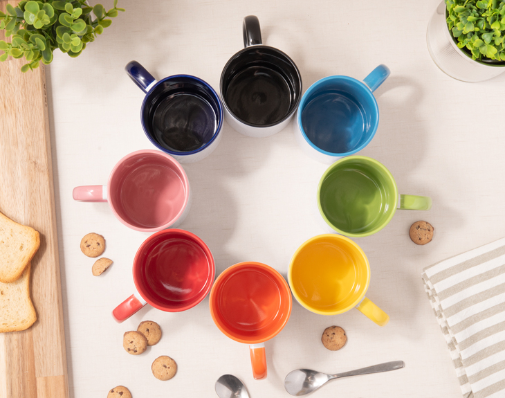Tasse personnalisée avec intérieur coloré